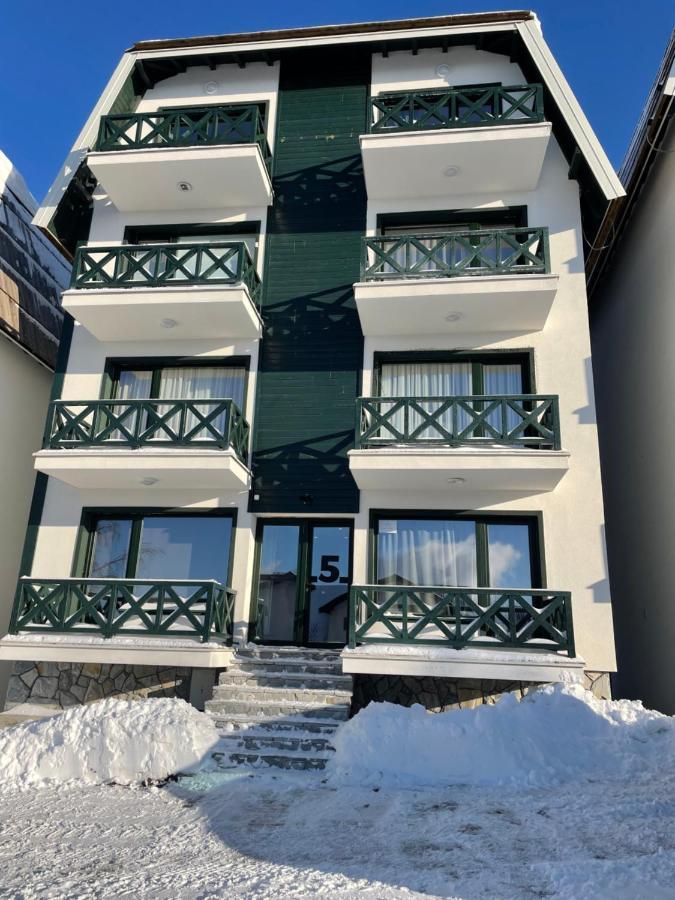 Апартаменты Pano Kopaonik Panorama Экстерьер фото